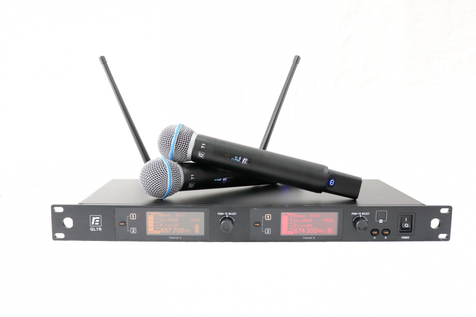 RFIntell QL7R/T1-B 720,500-754,000 МГц 2-канальная радиосистема с 2-мя ручными микрофонами в Кыштыме